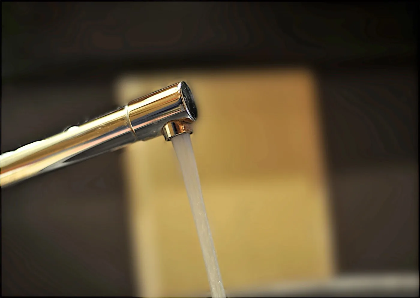 Eau du robinet qui coule